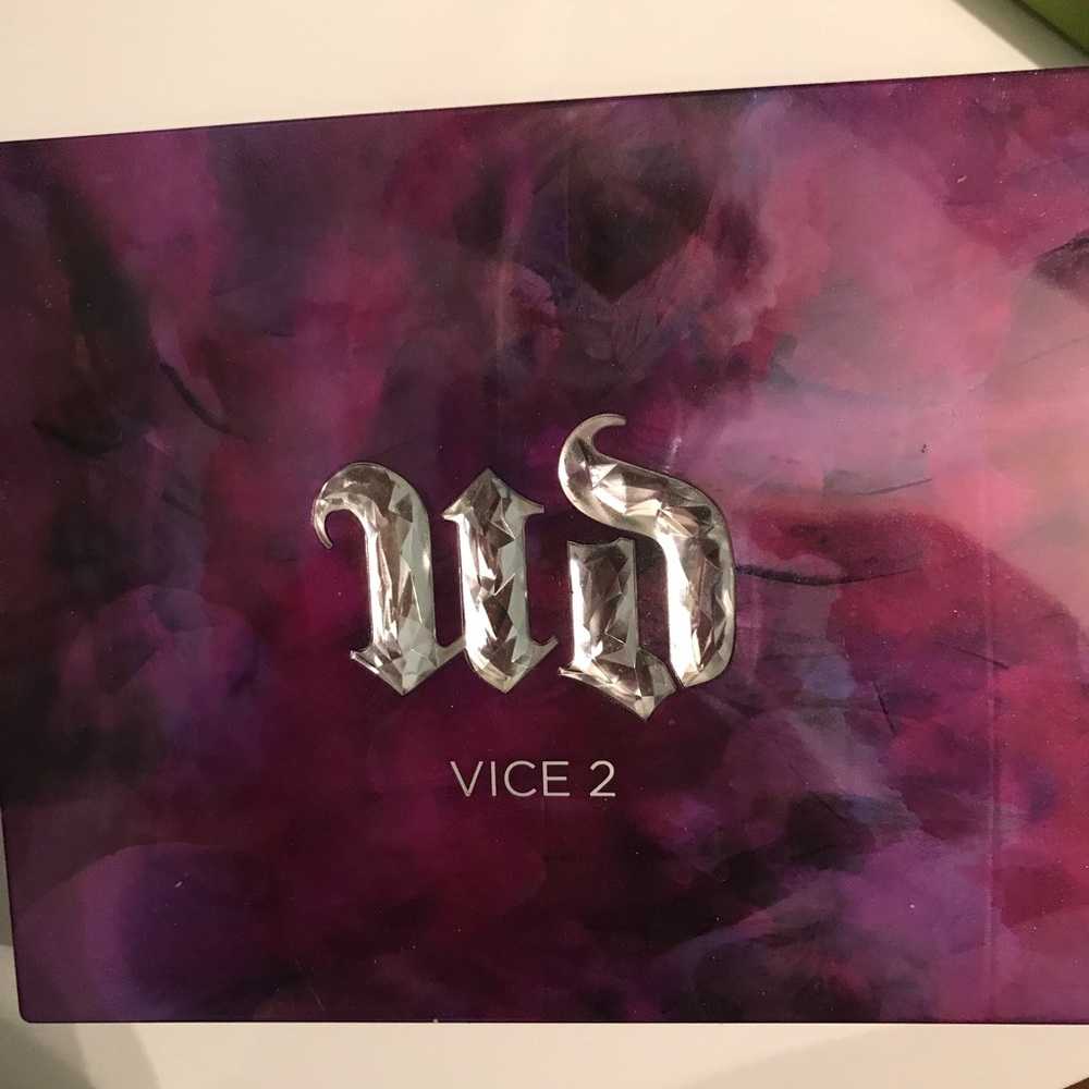 Urban decay make up palette vice 2